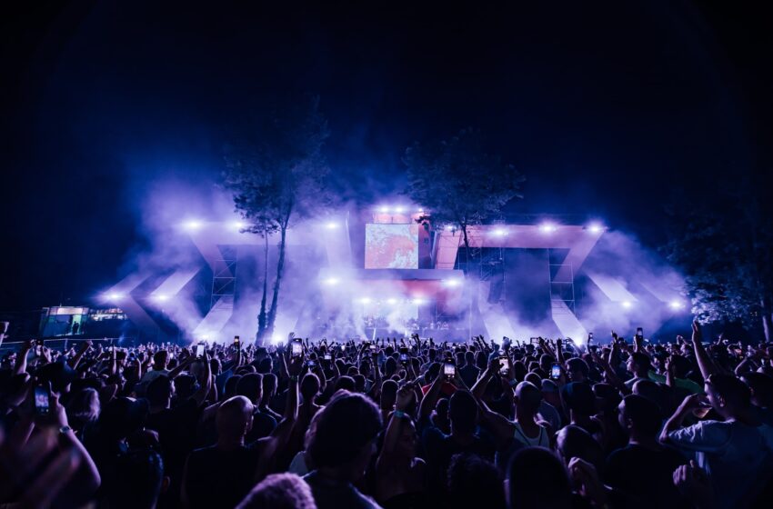  Tuborg Lovefest: Rekordna poseta prve festivalske večeri! Desetine hiljada ljudi dočekalo jutro uz 999999999!