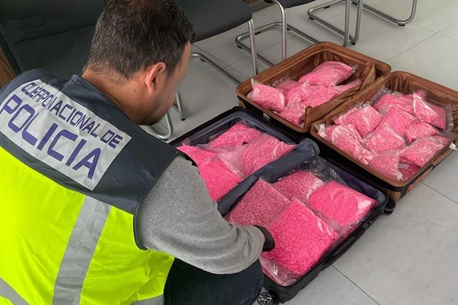  Muškarac uhvaćen na aerodromu na Ibizi sa 163.000 tableta ekstazija u prtljagu!