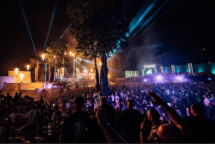  Drugo veče Tuborg Lovefesta: Vatreni spektakl uz Green Velvet-a, Folamoura i Chris Stussyja na Fire bini!