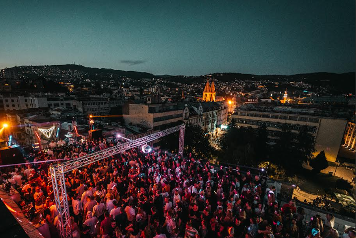  Snovi na četiri točka: Garden of Dreams i CUPRA menjaju lice grada!