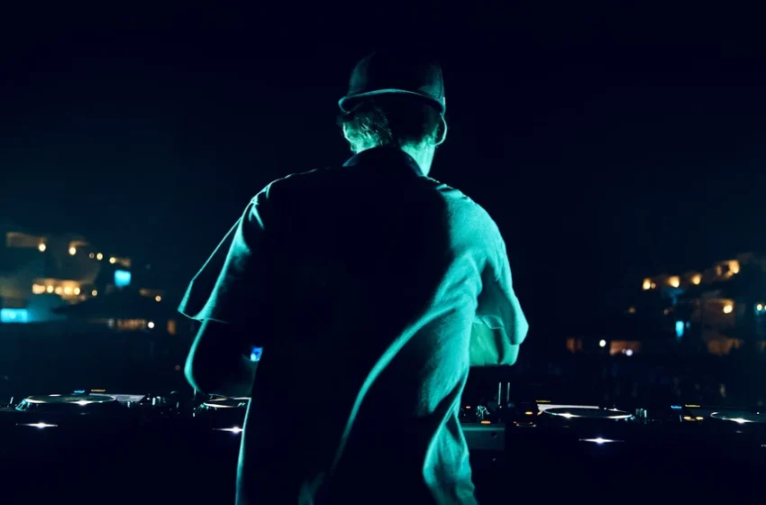 Aviciijeva traka ‘Wake Me Up’ dostigla tri milijarde stream-ova na Spotify‑ju!