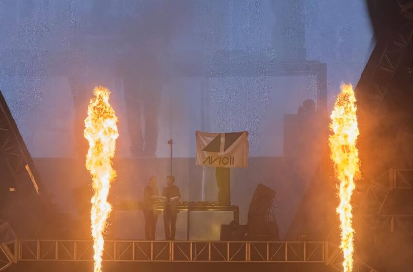  Swedish House Mafia odali su počast Aviciiju emotivnim izvođenjem trake „Wake Me Up“ na Ultra Miami festivalu!