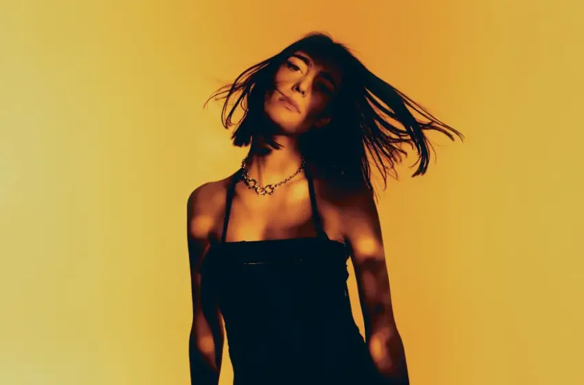  Amelie Lens najavljuje svoj debitantski album AURA!