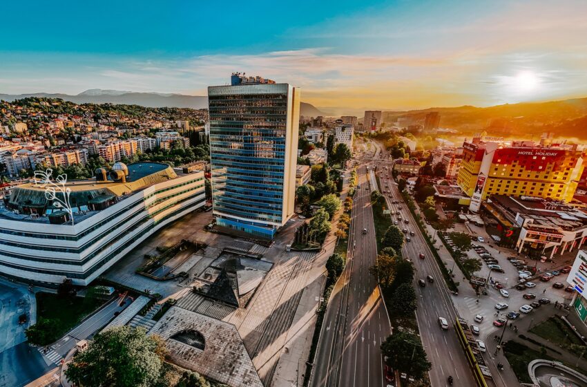  NOVI DATUM, ISTA LOKACIJA: MUZIČKI VIRUOZ CLAPTONE NA TRGU BiH 9. MAJA!